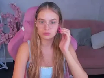 Chaturbate Watch Live Sex Cams of miaa_hill