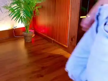 Chaturbate Free Porn Cam of miiaa_cooper