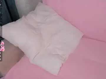 Chaturbate Live Sex Cam of mikaelataron
