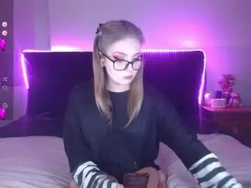 Chaturbate Adult Webcam of shysweetrish