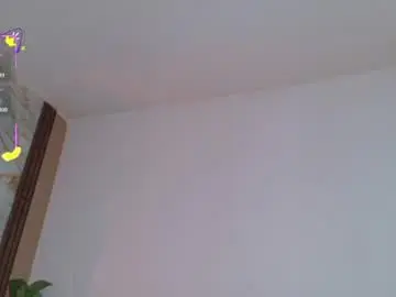 Chaturbate Free Live Porn of ahvi_ebony
