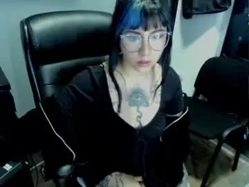 Chaturbate Watch Live Sex Cams of elizabeth__demie