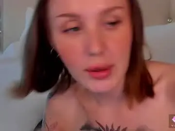 Chaturbate Live Sex Cam of lushcherry