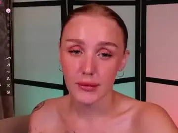 Chaturbate Watch Live Sex Cams of lushcherry