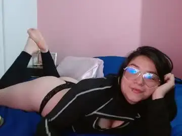 Chaturbate Live Sex Cam of sweetkatthe09