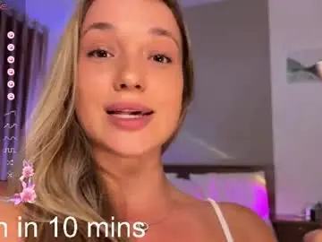 Chaturbate Live Sex Cam of evielina