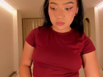 Chaturbate Sex Chat of emylourens