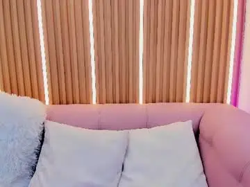 Chaturbate Best live sex cam show of arissha_lee2