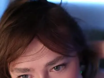 Chaturbate Free Porn Cam of elsasquirt
