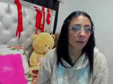 Chaturbate Live Sex Cam of dulce_888
