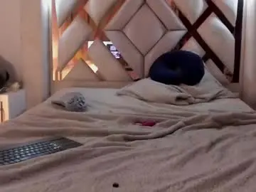 Chaturbate Live Sex of iris_magic_