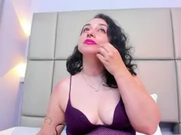 Chaturbate Live Sex Cam of lucymendezz_