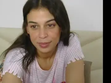 Chaturbate Free Live Porn of alaouirim25