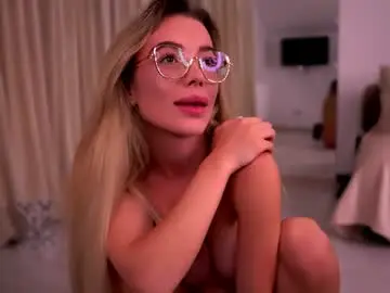 Chaturbate Nude Webcam of kyliejoyce
