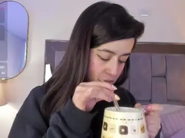 Chaturbate Free Live Porn of violet_nova1