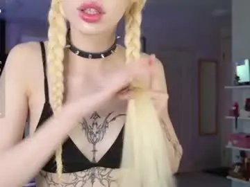 Chaturbate Best live sex cam show of goth__tv