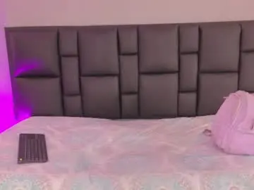 Chaturbate Live Sex Cam of jadeheartt