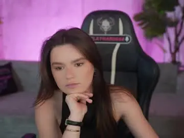 Chaturbate Live Sex Cam of kira0541
