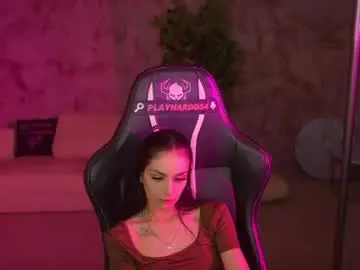 Chaturbate Watch Live Sex Cams of kira0541