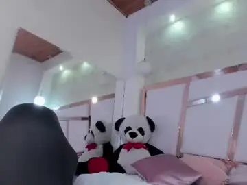 Chaturbate Sex Cam of dani_miel