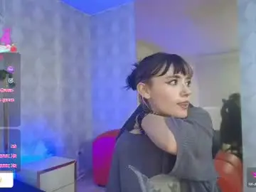 Chaturbate Live Sex Cam of cloee_tay1