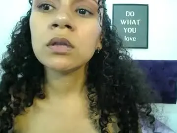 Chaturbate Free Porn Cam of little18doll