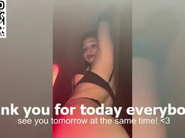 Chaturbate Live Sex Cam of cherry_pie_88
