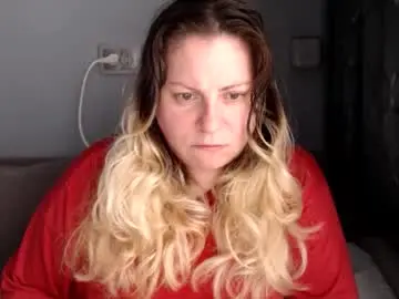 Chaturbate Adult Video Chat of candycream74