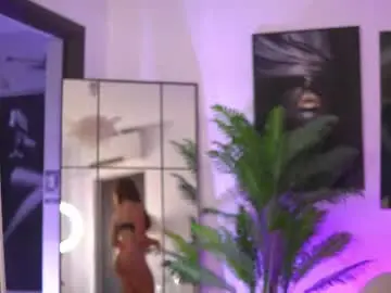Chaturbate Live Porn of ellenkarter