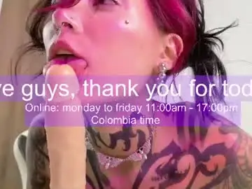 Chaturbate Live Sex of sara_queen9