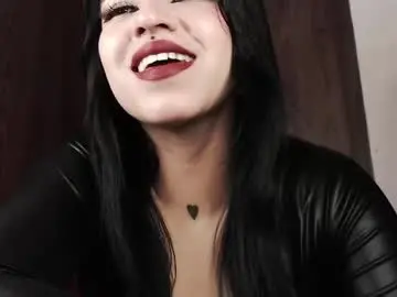 Chaturbate Free Porn Cam of heatherdemonzx_