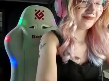 Chaturbate Watch Live Sex Cams of lomamcmeen