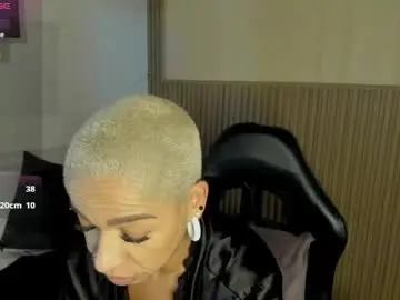 Chaturbate Best live sex cam show of summer_night_