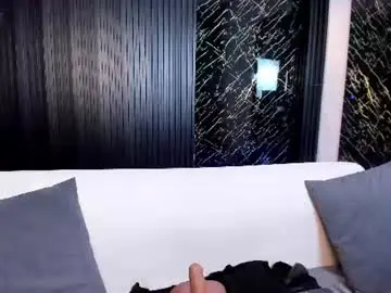 Chaturbate Live Sex of charlotte_whitee1
