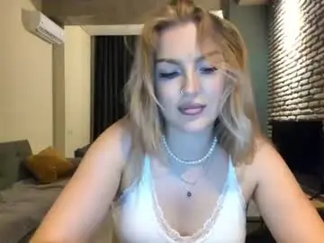 Chaturbate Sex Chat of hi_lina