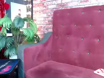 Chaturbate Nude Webcam of mommymila