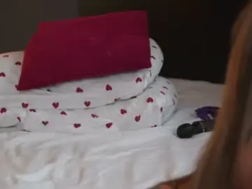 Chaturbate Nude Webcam of evelyn_evyy