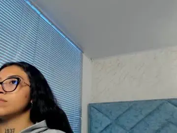 Chaturbate Adult Video Chat of alessia_storm_