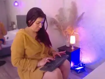 Chaturbate Sex Chat of serena_houstonn