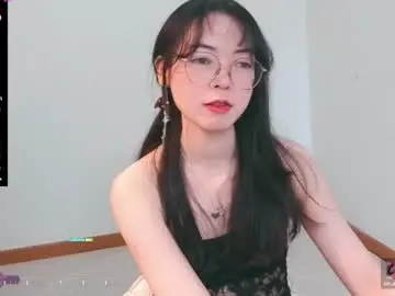 Chaturbate Free Live Porn of happyluckyrose