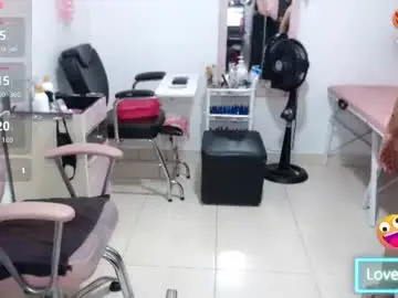 Chaturbate Live Porn of titsbiglovers