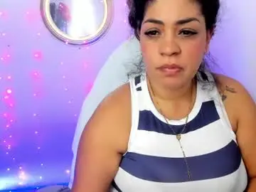 Chaturbate Best live sex cam show of latinamav22