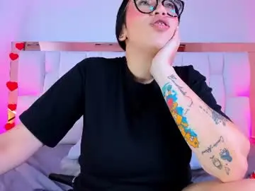 Chaturbate Best live sex cam show of camille_juicy