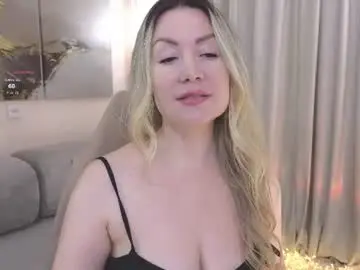 Chaturbate Live Sex of ellesoft1