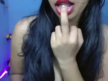 Chaturbate Nude Webcam of lilly_07
