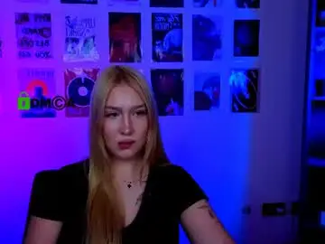 Chaturbate Live Sex Cam of playful_sophie