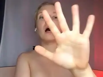 Chaturbate Adult Webcams of heatherbenett