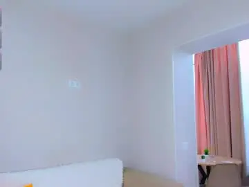Chaturbate Sex Chat of feral__berry__