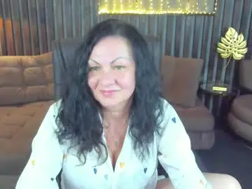 Chaturbate Live Sex Cam of irissmoon1