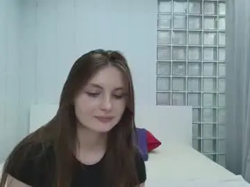 Chaturbate Adult Video Chat of shyly_lisa